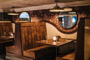 Bowfield Hotel & Country Club