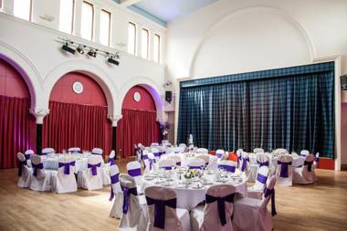 The Pipers' Tryst Hotel