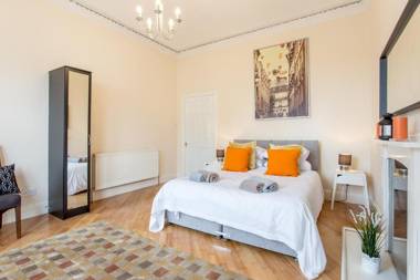 Lomond Serviced Apartments- Hydro House