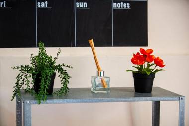 Perfectly Situated Glasgow 2 Bed Apartment