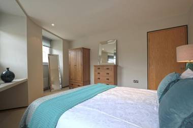 93a Grey Street Apartments