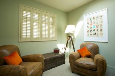 The Plume of Feathers