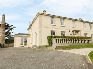 Apartment 1 Trearren