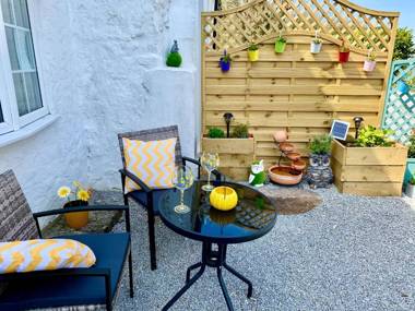 Manor Farmhouse Cottage REDRUTH