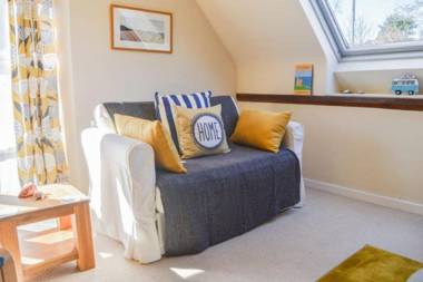 3 The Old School House