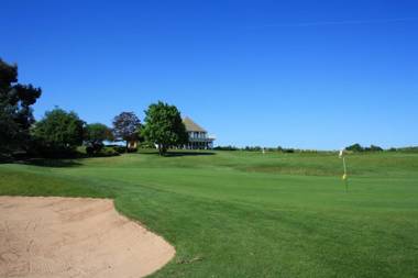 The Vale Golf & Country Club
