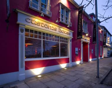 Customs House Country Inn