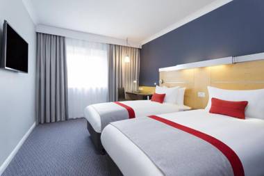 Holiday Inn Express Southampton - M27 J7 an IHG Hotel