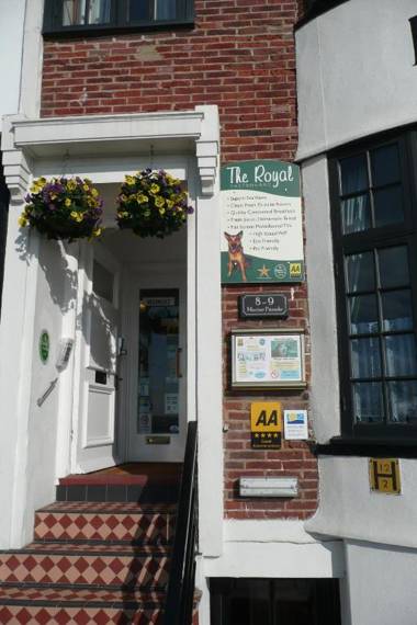 Royal Hotel (Adults Only)