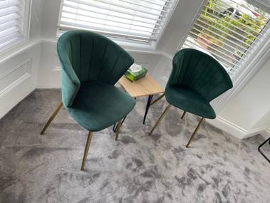 Specious 2-Bed Apartment in Eastbourne