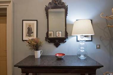 Apartment 1 The Grove