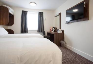 Sweet Chestnut Dunfermline by Marston's Inns