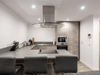 Casa Fresa - Castle Heights Apartment