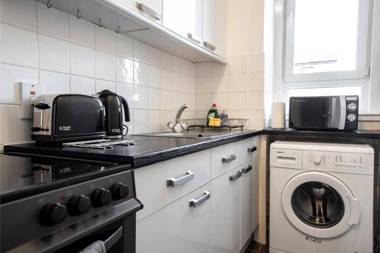 ☆Spacious Flat Close to University and City Centre