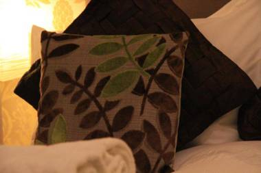 Annandale Arms Hotel