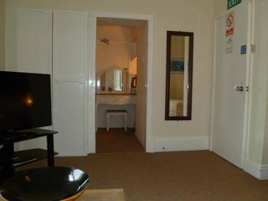 Greenlaw Guest House