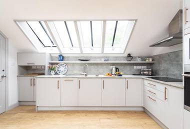 Beauvoir Court Stables