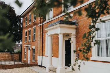 The Stay Company Dalby House