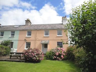 4 Coastguards Cottage Kingsbridge