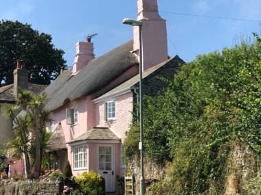Glen Cottage Dartmouth