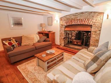 Glen Cottage Dartmouth