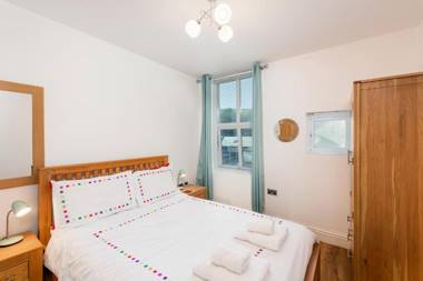 10 At The Beach Torcross