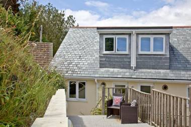 19 At The Beach Torcross