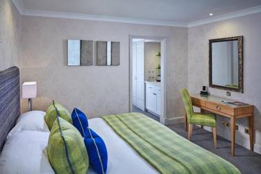 Rowhill Grange Hotel & Utopia Spa