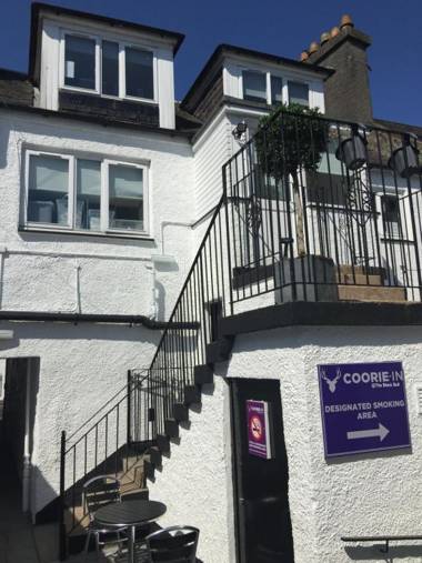 Black Bull with Rooms