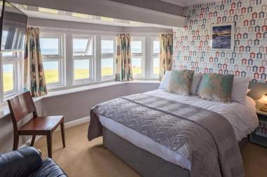 Sandcliff Guest House