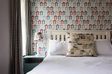 Sandcliff Guest House