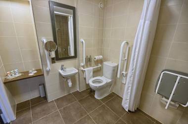 Holiday Inn London Gatwick - Worth an IHG Hotel