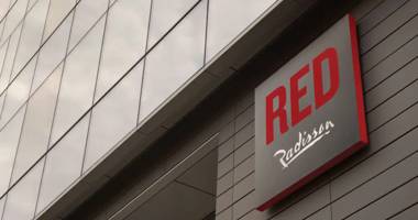 Radisson RED London Gatwick Airport