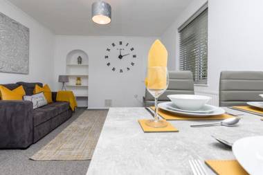 Lark Rise Apartment