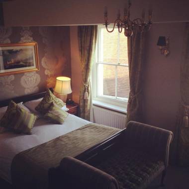 Fountain Inn by Greene King Inns