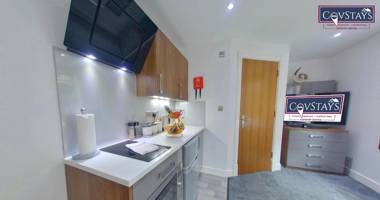 Victoria House - Queen Studio 105