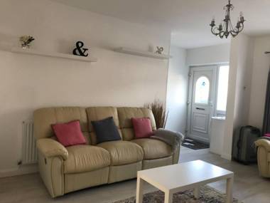 Diana House - Great location