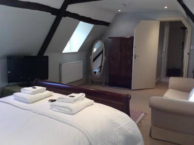 Castle Farm House B&B