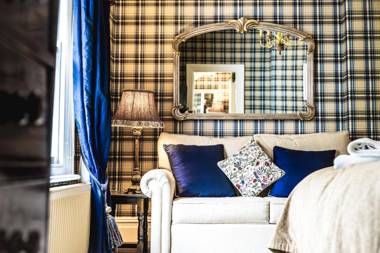 Tir y Coed Country House