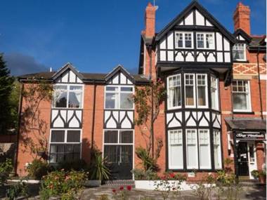 Bryn Woodlands House