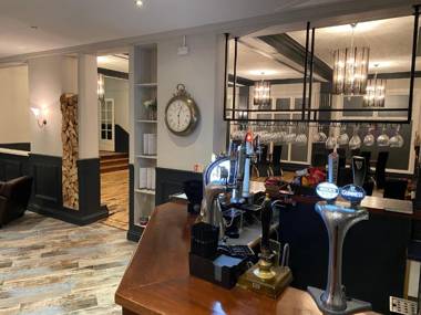 The Lilly Restaurant With Rooms