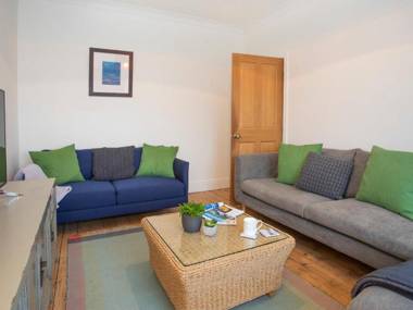 Bryn Tirion - Penrhynside