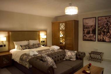 De Vere Cranage Estate