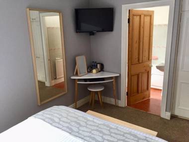 Channel Vista Guest House