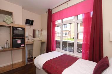 The Railway Sleeper Lodge