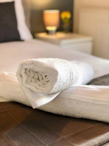 Two Bed - Close to North Station and Hospital