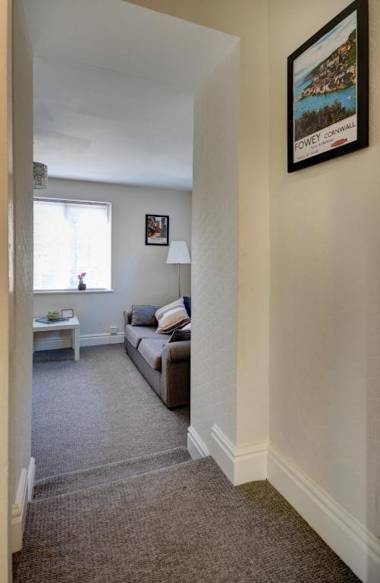 Bridge House By Treetop Property