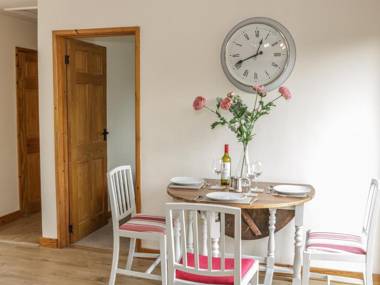 Old Hall Barns Church Stretton