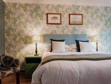 Fisherman's Haunt Hotel