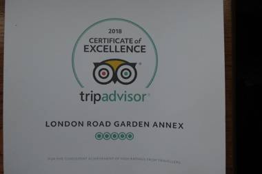 London Road Guest Accommodation